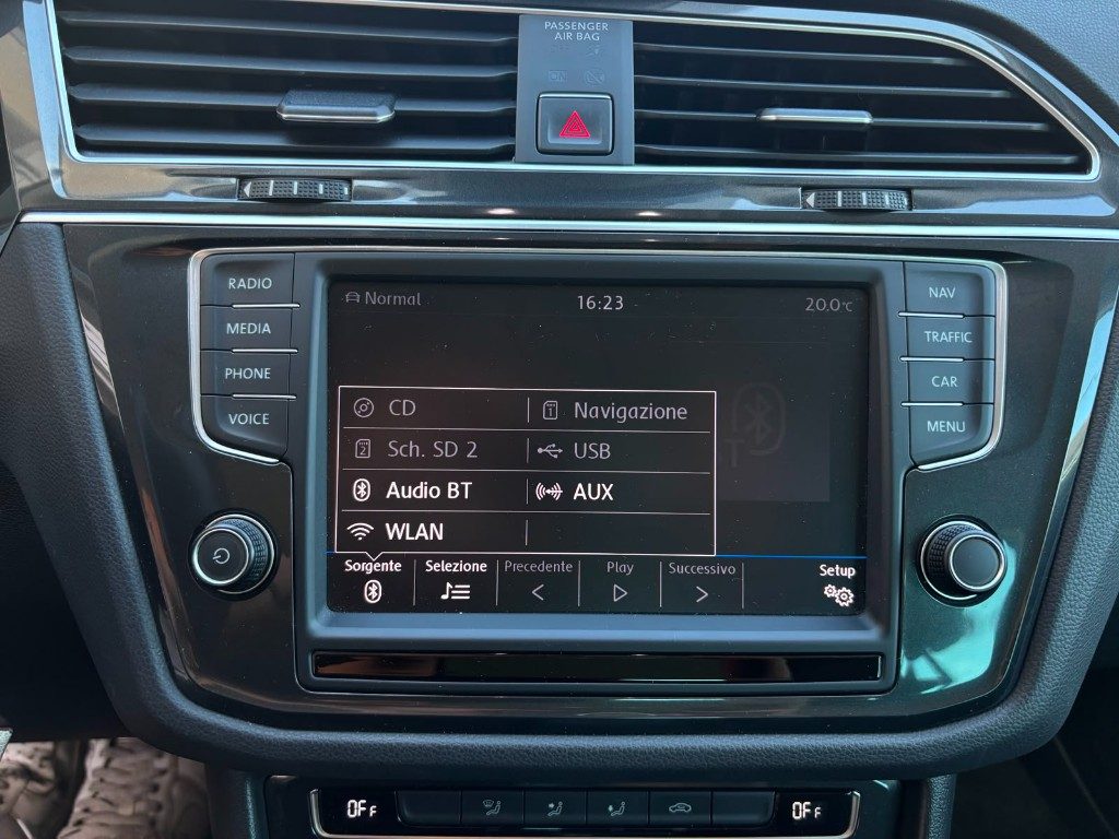 VOLKSWAGEN Tiguan 2.0 TDI SCR DSG 4MOTION - 18
