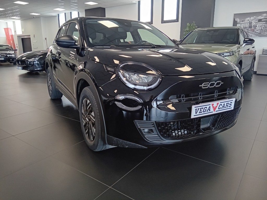 Clicca per ingrandire 600 - Hybrid 100 CV DCT MHEV