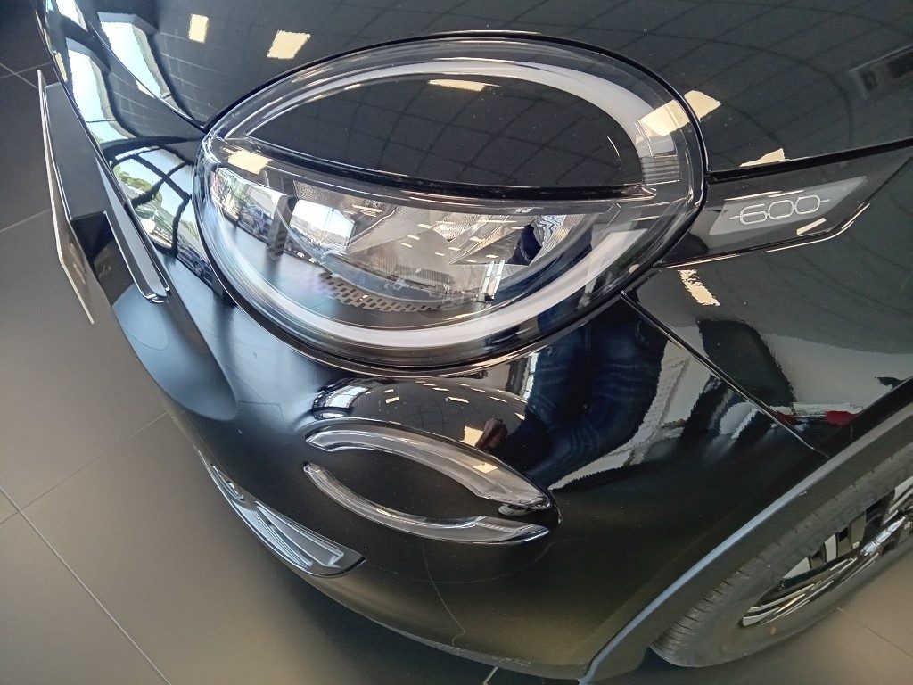 Clicca per ingrandire 600 - Hybrid 100 CV DCT MHEV