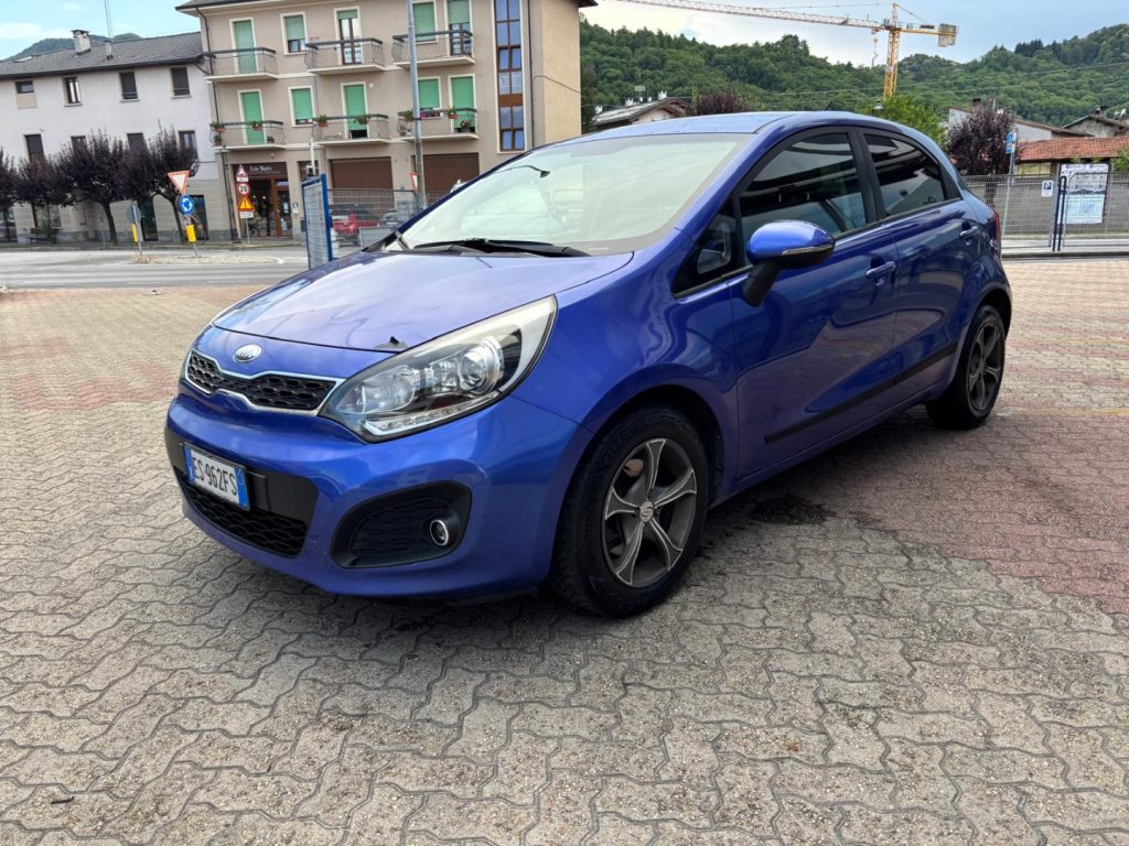 KIA Rio 1.4 CRDi 5p. NELLO STATO IN CUI SI TROVA - 3