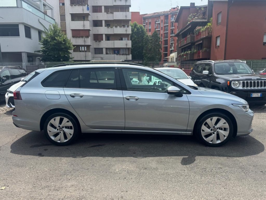 VOLKSWAGEN Golf Variant 2.0 TDI 150 CV DSG Edition Plus - 7