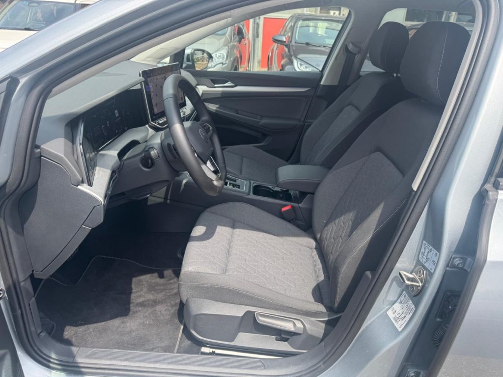 VOLKSWAGEN Golf Variant 2.0 TDI 150 CV DSG Edition Plus - 17