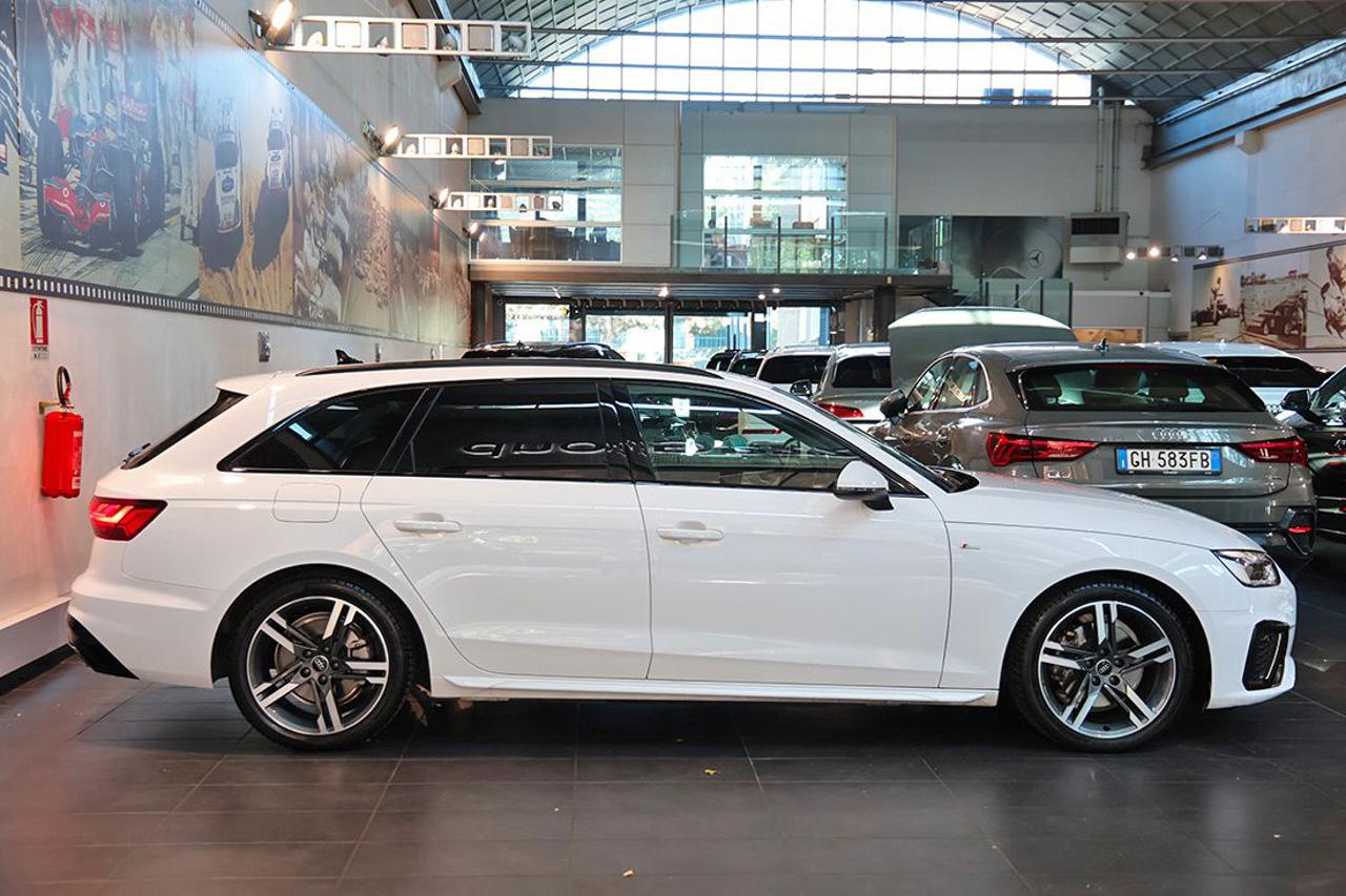 AUDI A4 35 TDI Avant S-Tronic S-Line - 2