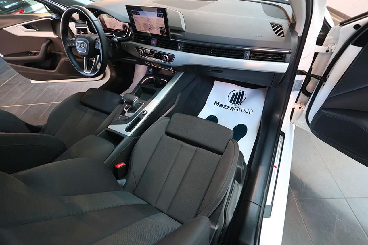 AUDI A4 35 TDI Avant S-Tronic S-Line - 16