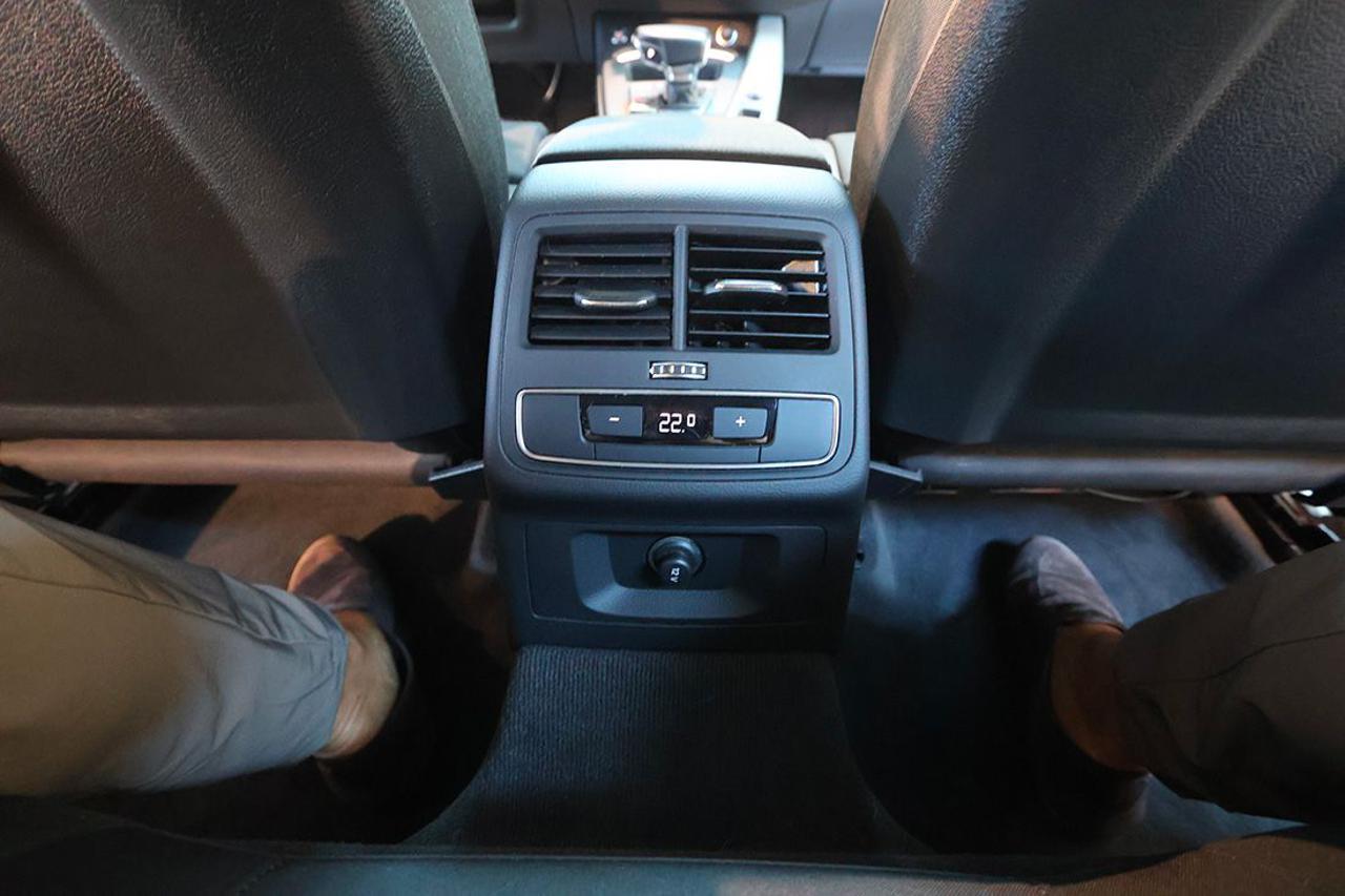 AUDI A4 35 TDI Avant S-Tronic S-Line - 41