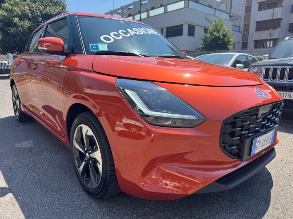 SUZUKI Swift 1.2 Hybrid CVT Top - 2