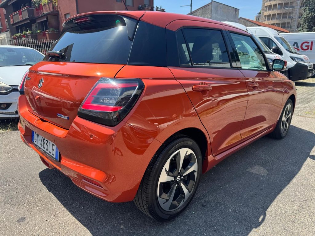 SUZUKI Swift 1.2 Hybrid CVT Top - 5