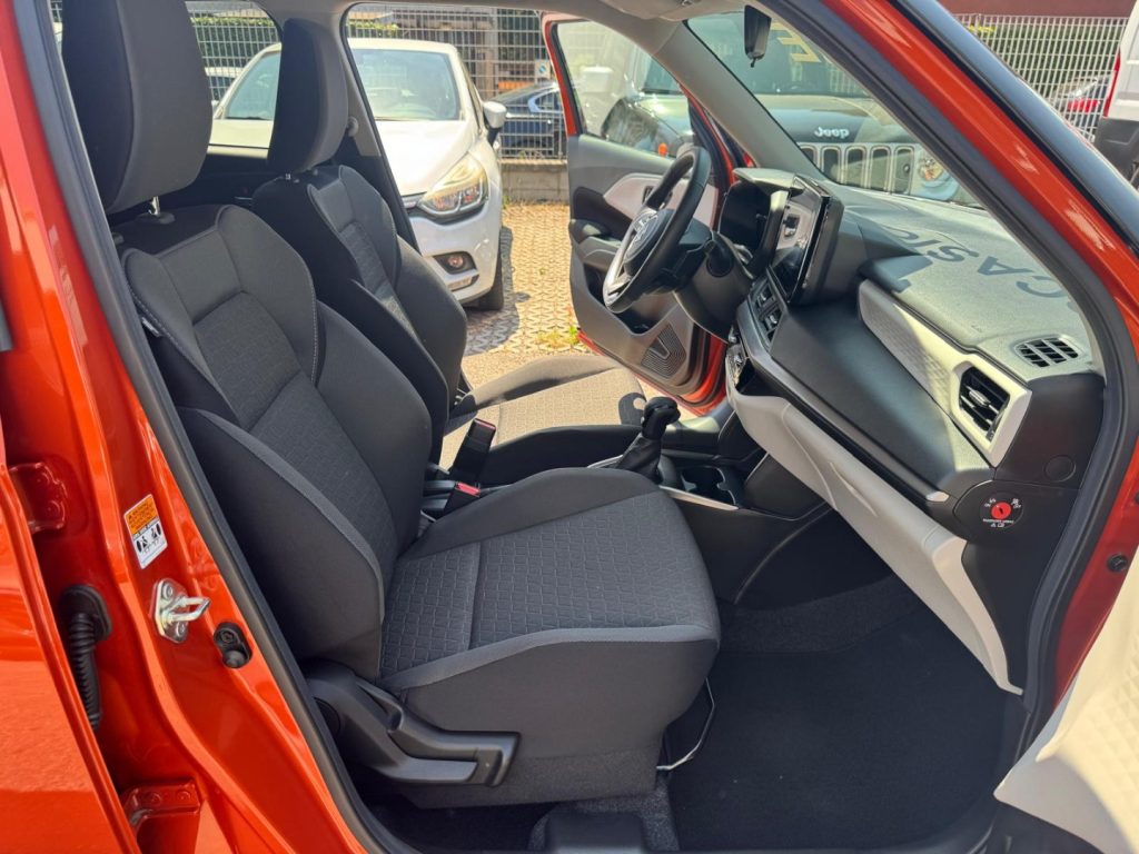SUZUKI Swift 1.2 Hybrid CVT Top - 16