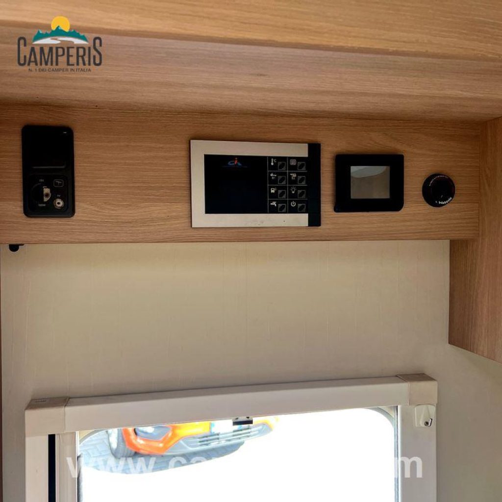 CARAVAN INTERNATIONAL CI MAGIS GARAGE