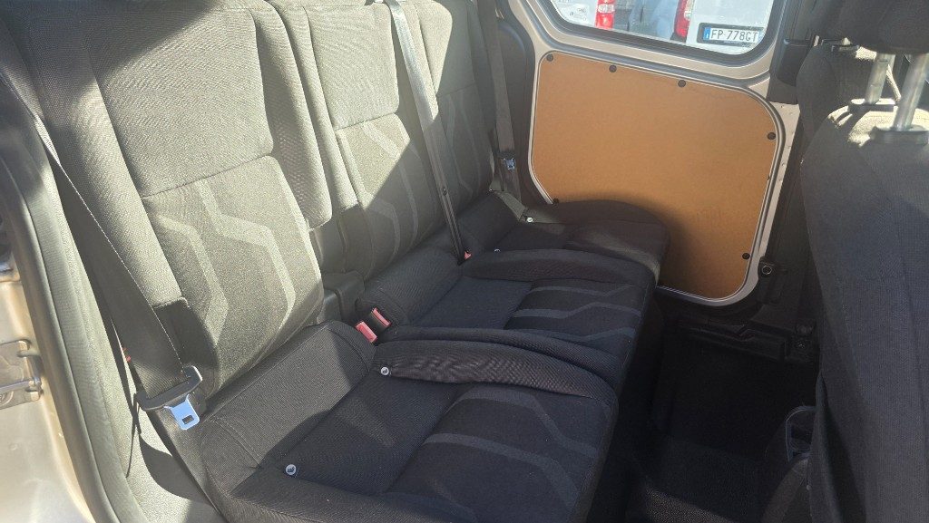 FORD Transit Connect 220 1.5 TDCi 100CV PC-DC  Trend 5posti N1 - 10