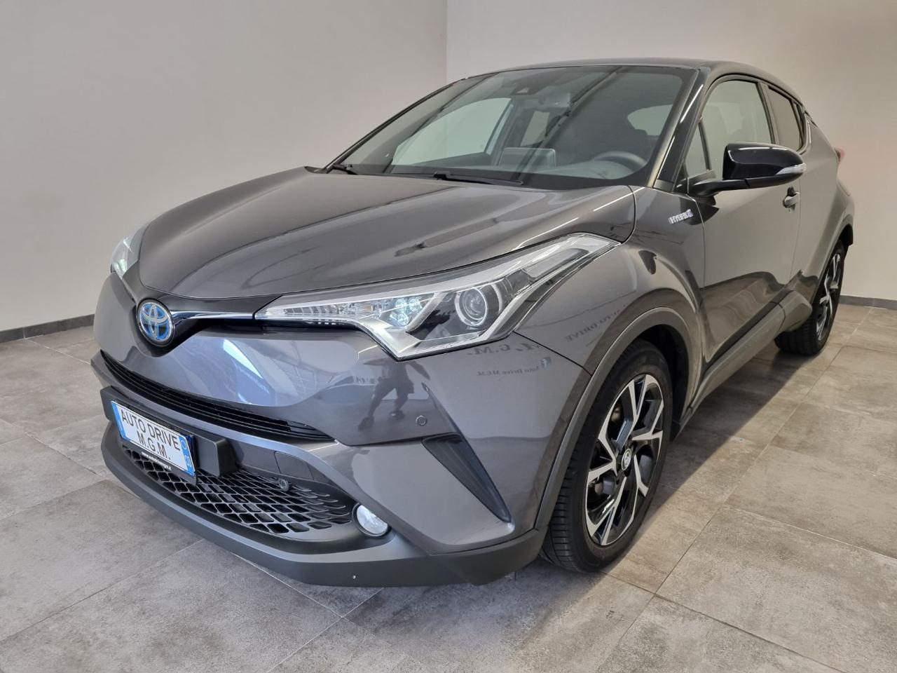 TOYOTA C-HR 1.8 Hybrid E-CVT Dynamic - 29