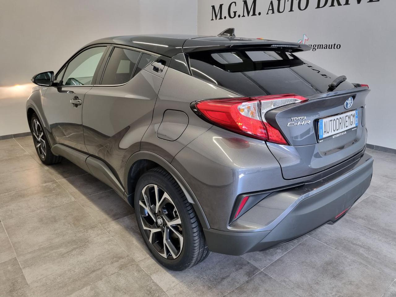 TOYOTA C-HR 1.8 Hybrid E-CVT Dynamic - 27