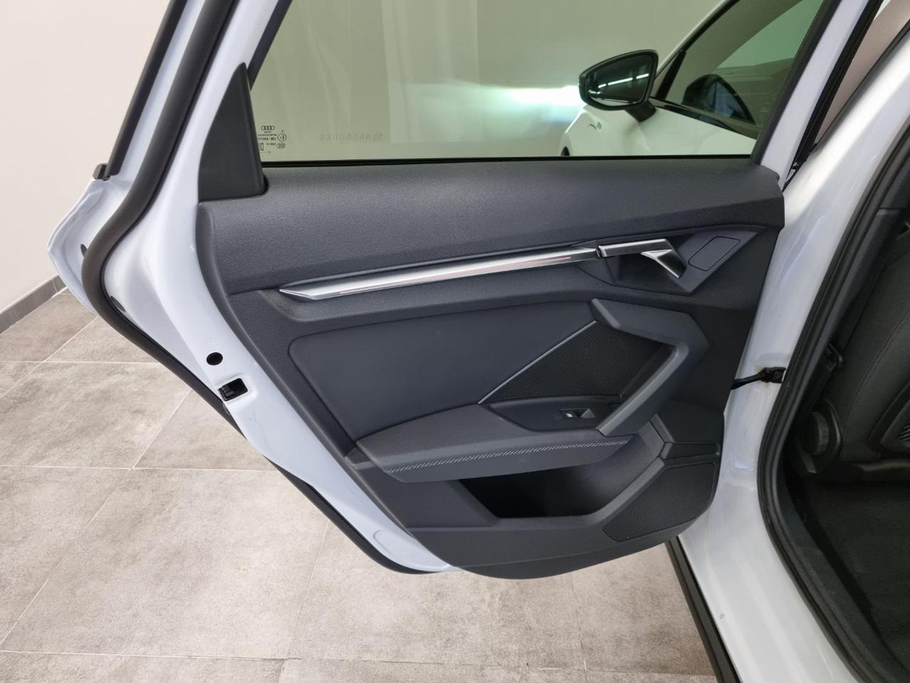 AUDI A3 SPB 45 TFSI e S tronic S line edition - 25