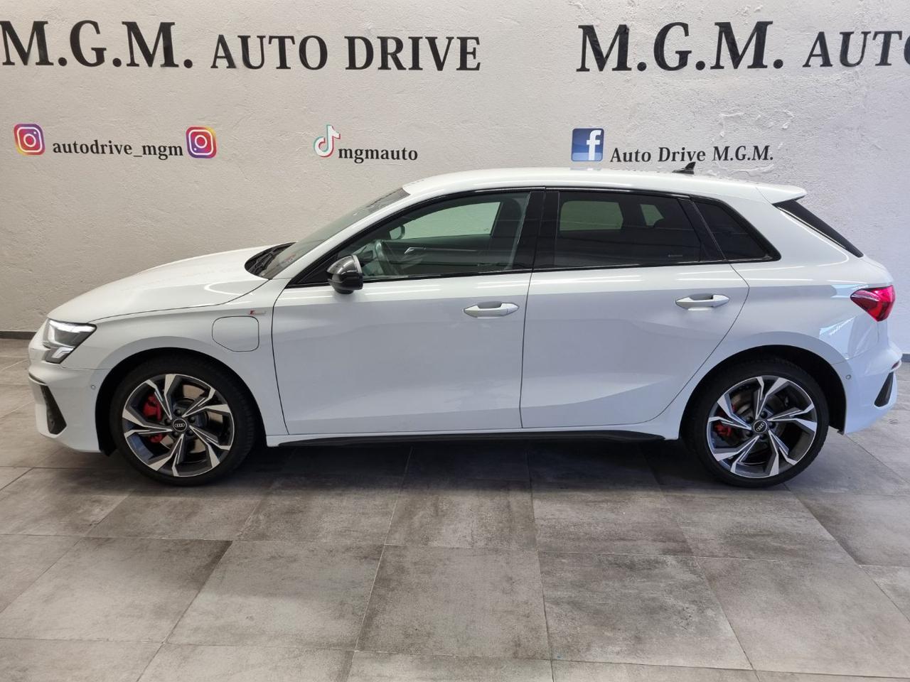 AUDI A3 SPB 45 TFSI e S tronic S line edition - 2