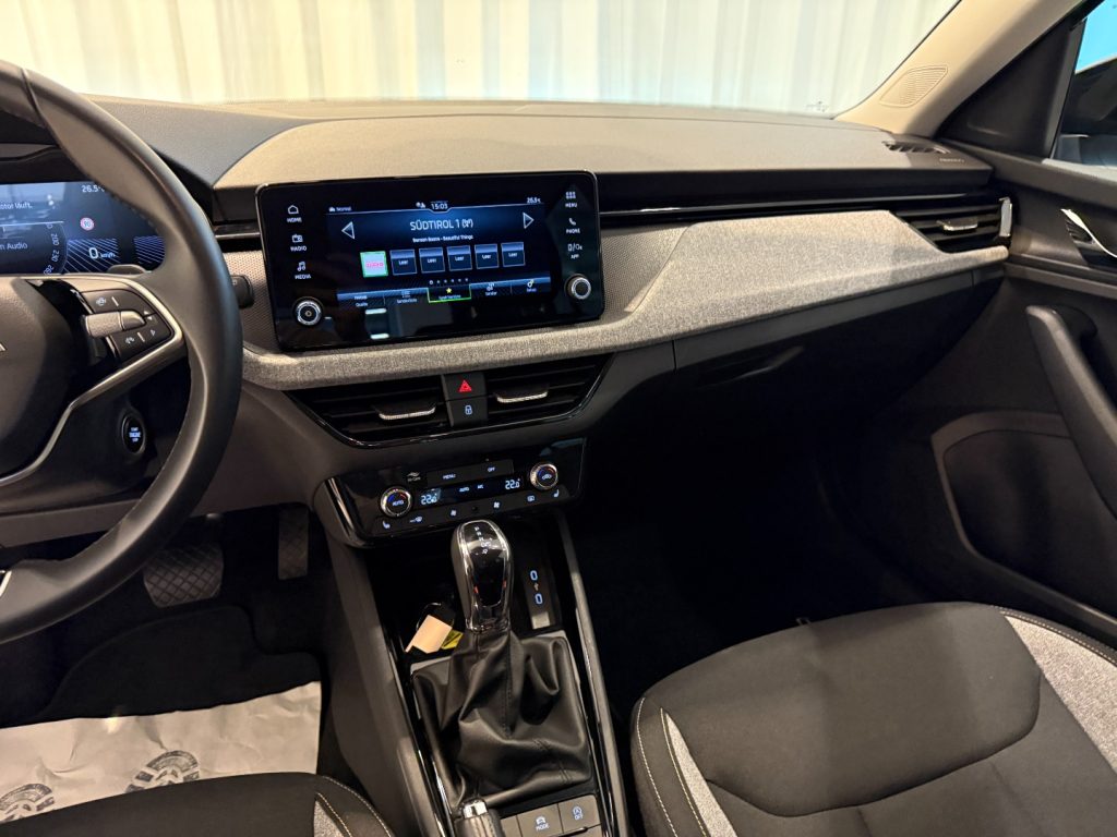 SKODA Kamiq 1.0 TSI DSG Black Dots Camera LED DAB+ Keyless - 10