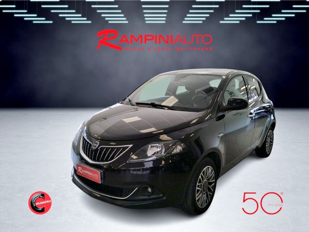 LANCIA Ypsilon 1.0 FireFly Hybrid Gold Plus Km 30.000 Iva Esposta - 2