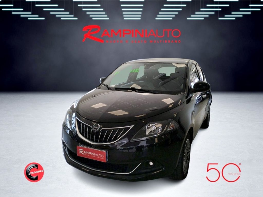 LANCIA Ypsilon 1.0 FireFly Hybrid Gold Plus Km 30.000 Iva Esposta - 3