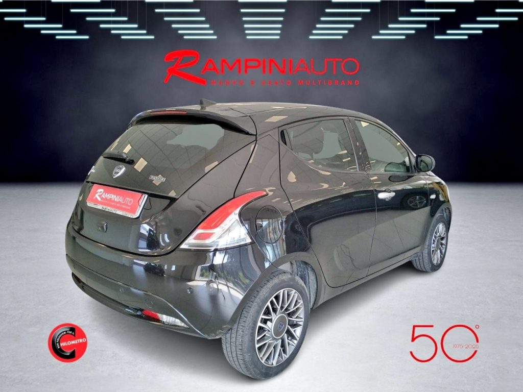 LANCIA Ypsilon 1.0 FireFly Hybrid Gold Plus Km 30.000 Iva Esposta - 9