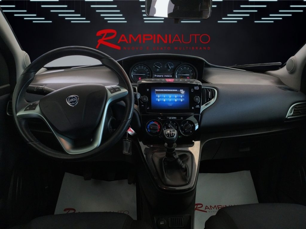 LANCIA Ypsilon 1.0 FireFly Hybrid Gold Plus Km 30.000 Iva Esposta - 14