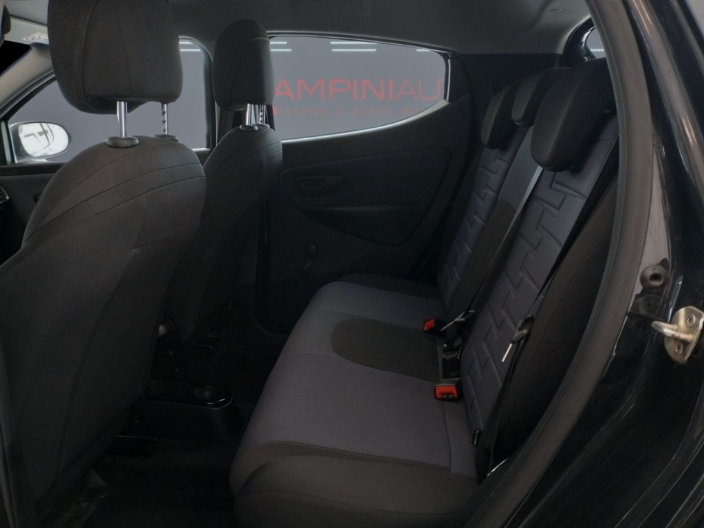 LANCIA Ypsilon 1.0 FireFly Hybrid Gold Plus Km 30.000 Iva Esposta - 17