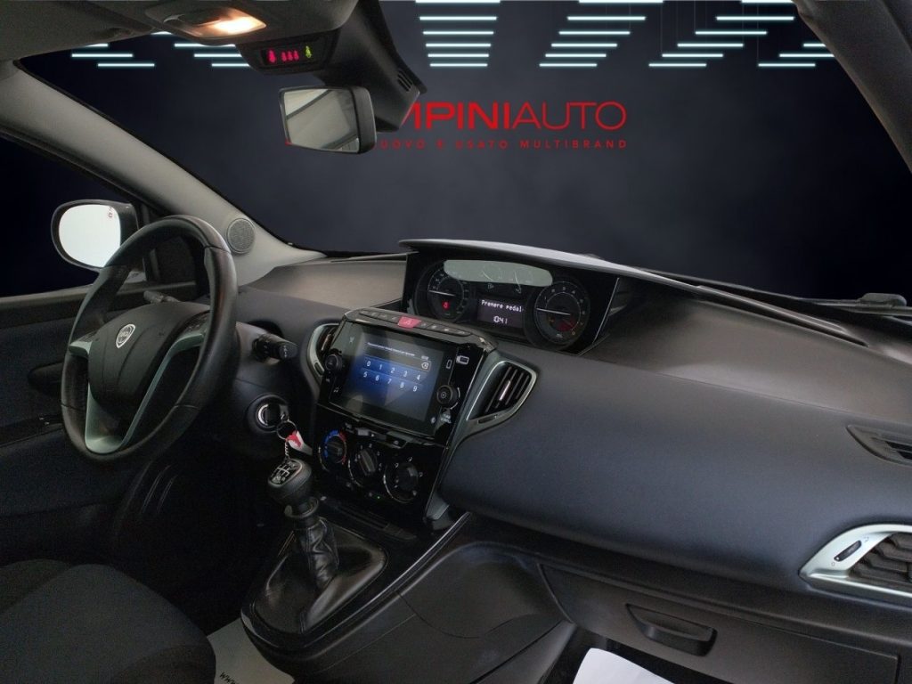 LANCIA Ypsilon 1.0 FireFly Hybrid Gold Plus Km 30.000 Iva Esposta - 20