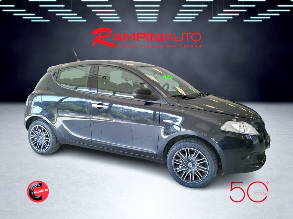 LANCIA Ypsilon 1.0 FireFly Hybrid Km 42.000 Iva Esposta - 7