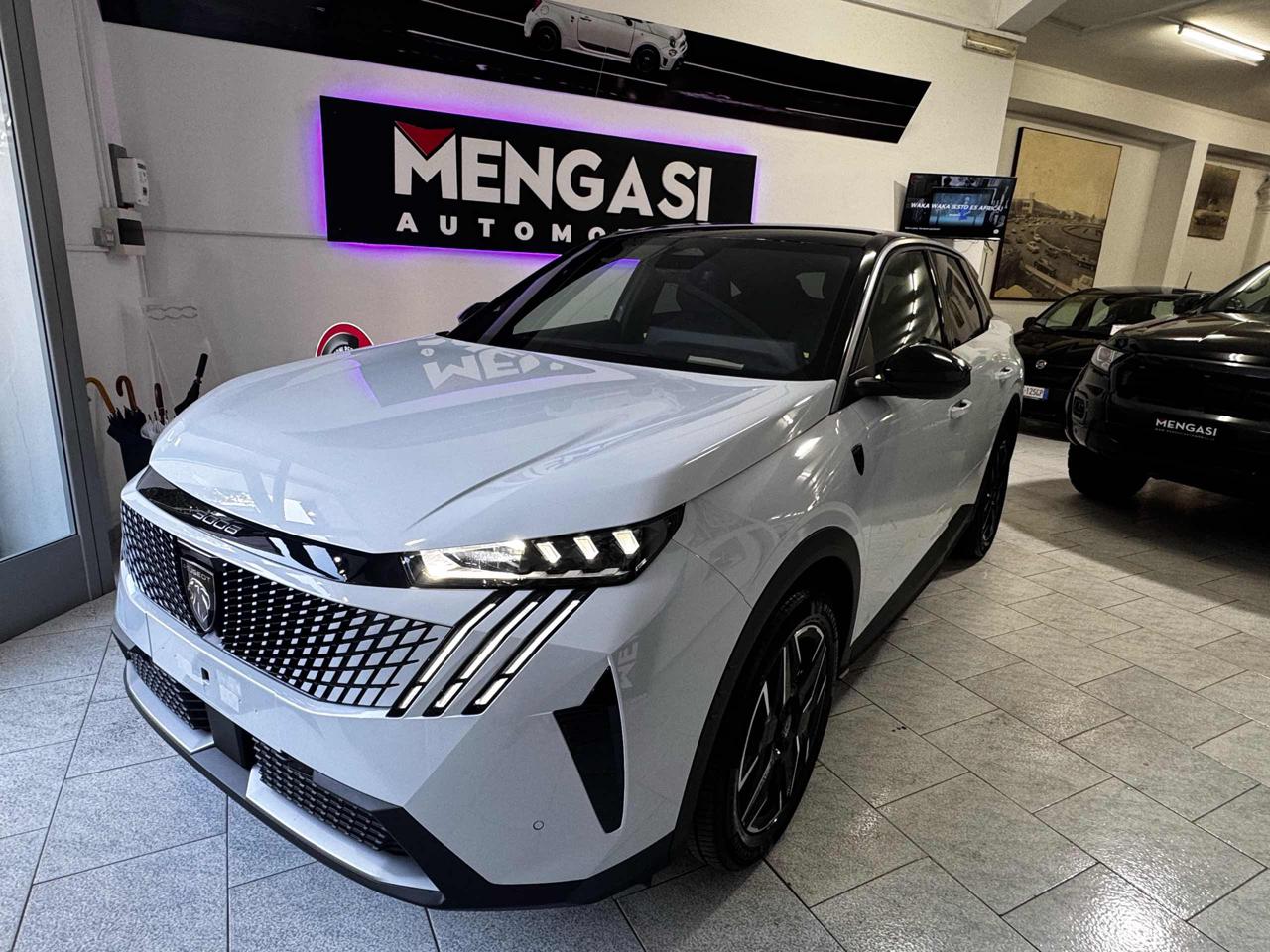 PEUGEOT 3008 Hybrid 145 e-DCS6 GT - 6