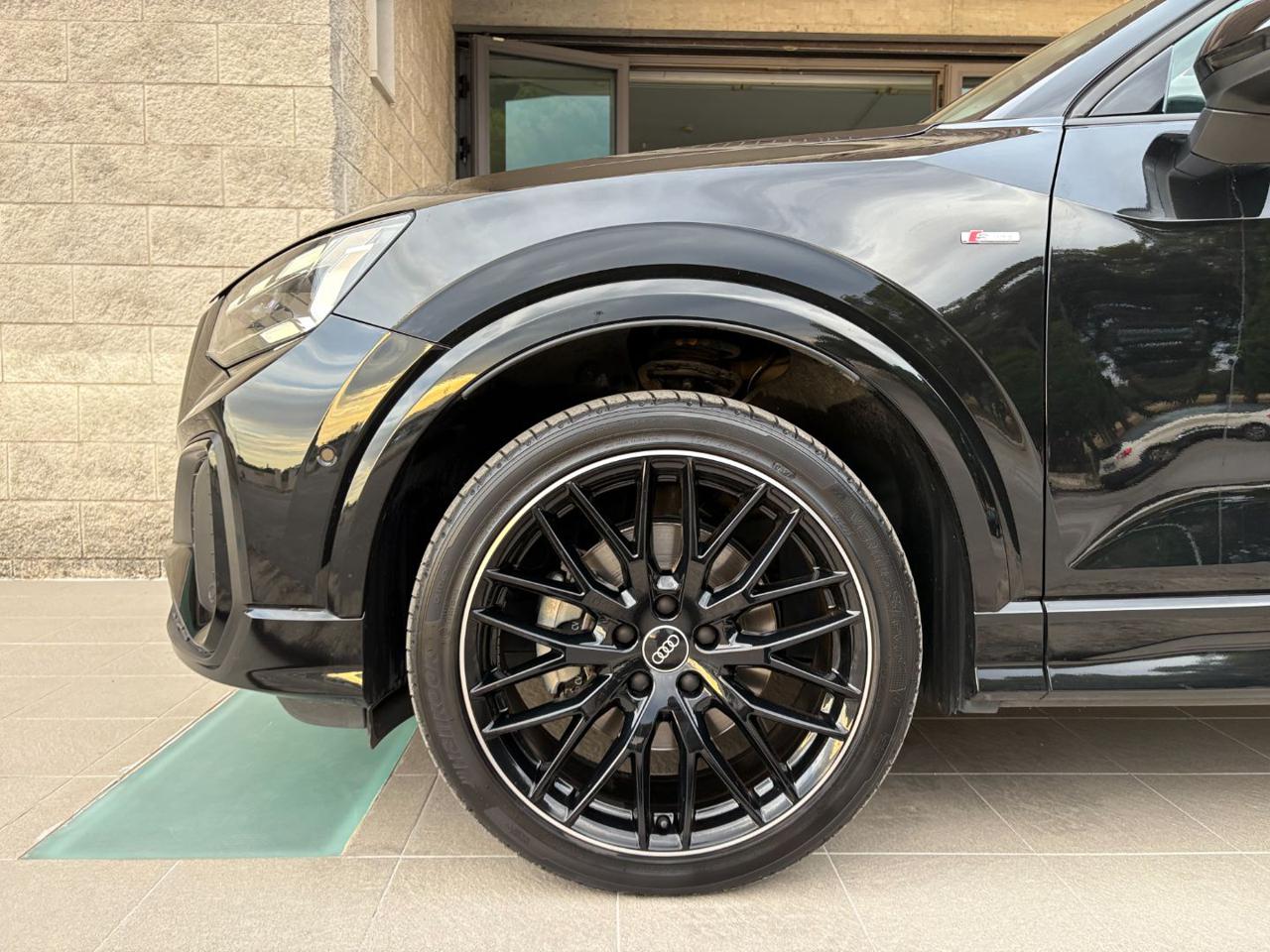 AUDI Q2 30 TDI S tronic S line Edition Identity Black - 39