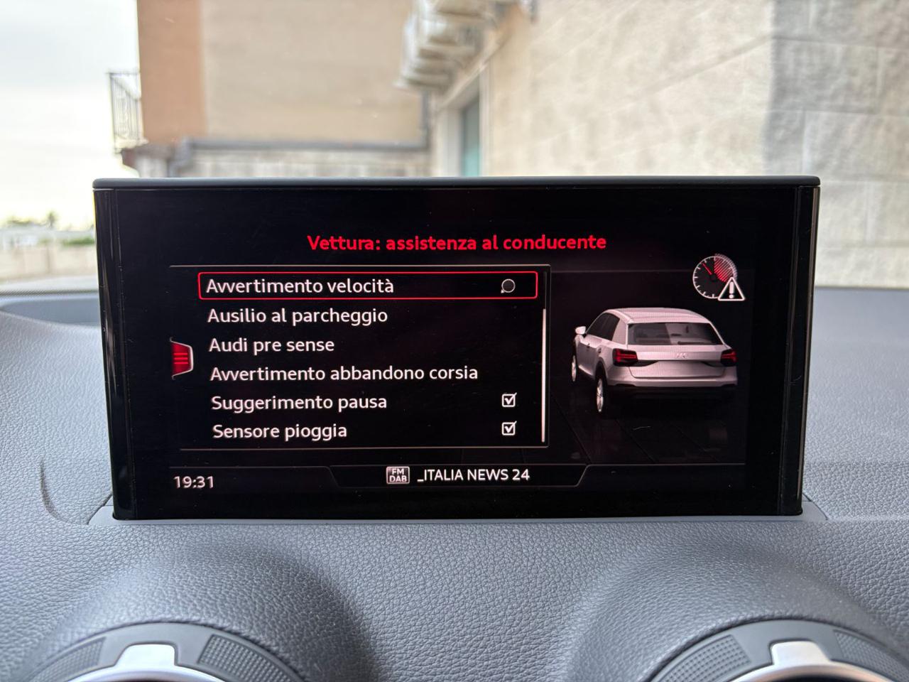 AUDI Q2 30 TDI S tronic S line Edition Identity Black - 23