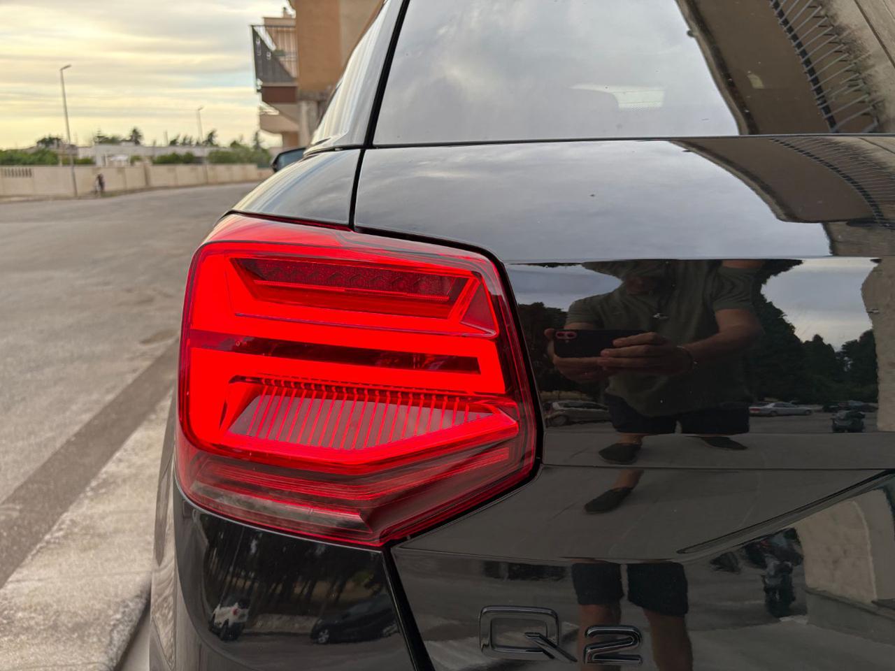 AUDI Q2 30 TDI S tronic S line Edition Identity Black - 37