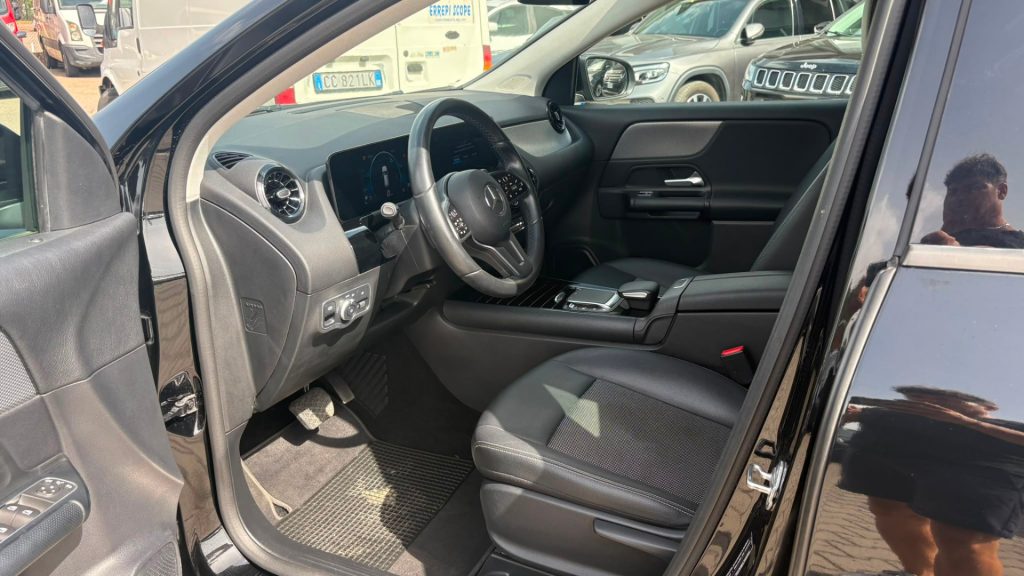 MERCEDES-BENZ GLA 200 d Automatic Business Extra **IVA ESPOSTA** - 7