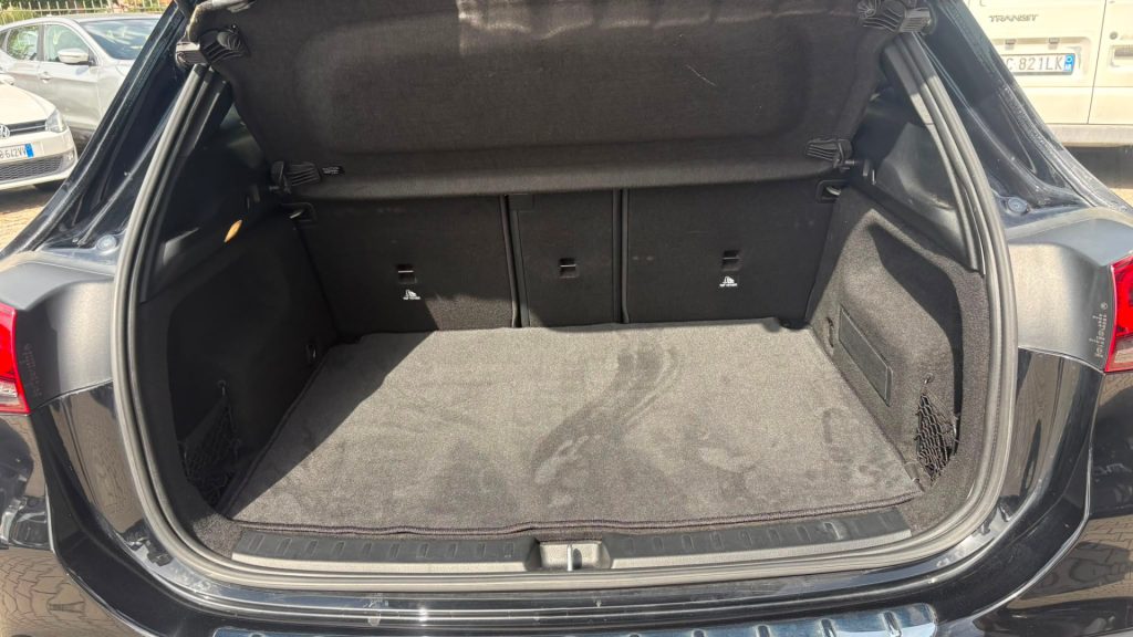 MERCEDES-BENZ GLA 200 d Automatic Business Extra **IVA ESPOSTA** - 18