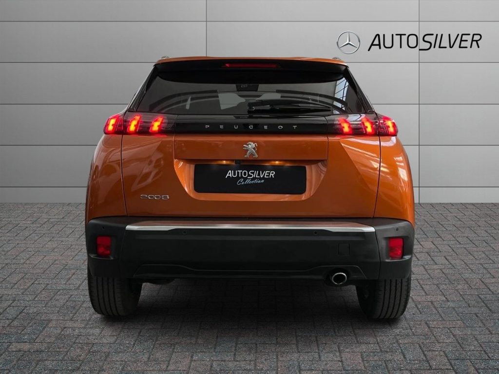 PEUGEOT 2008 BlueHDi 130 S&S EAT8 Allure Pack - 4