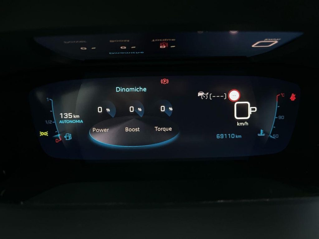 PEUGEOT 2008 BlueHDi 130 S&S EAT8 Allure Pack - 13