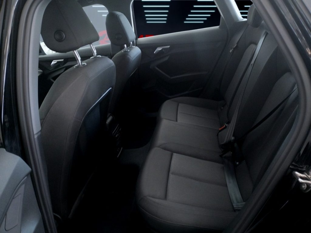 AUDI A3 SPB 30 g-tron METANO S tronic Km 55.000 Iva espost - 16