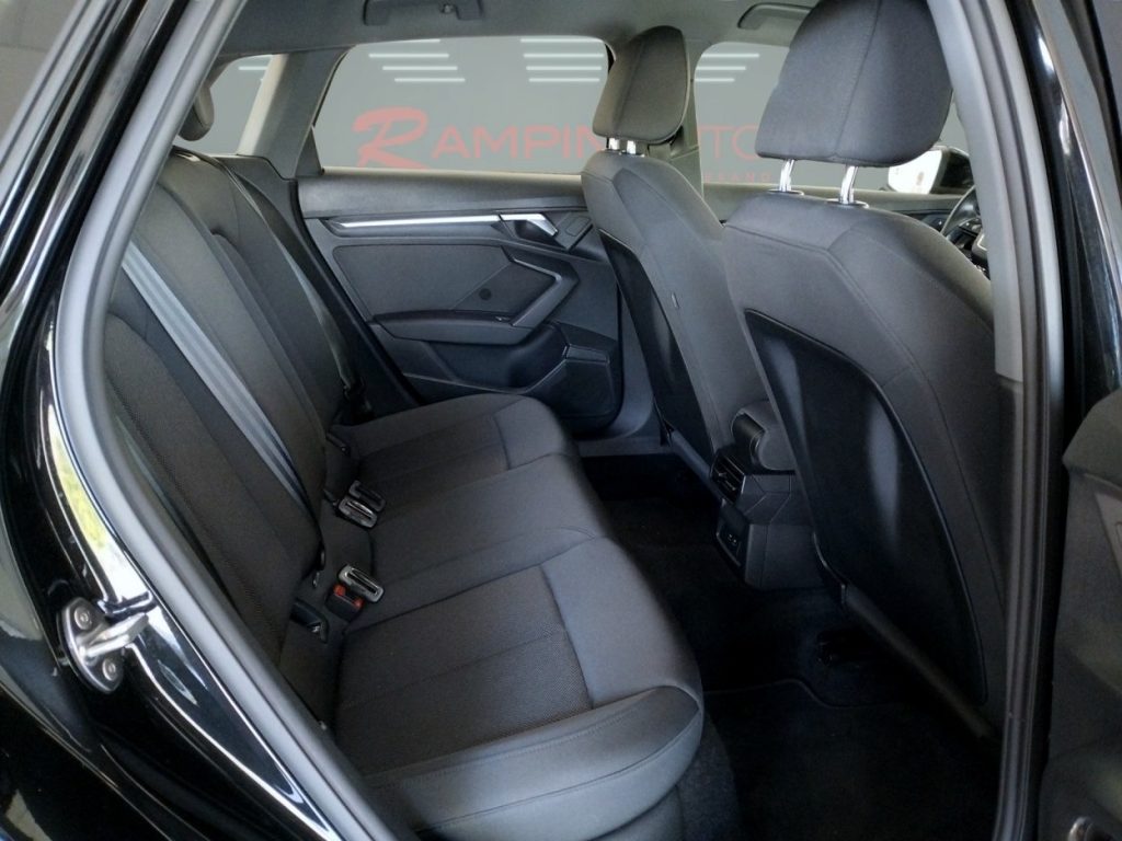 AUDI A3 SPB 30 g-tron METANO S tronic Km 35.000 Iva espost - 18