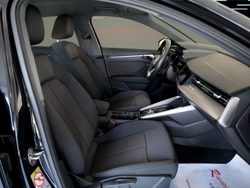 AUDI A3 SPB 30 g-tron METANO S tronic Km 35.000 Iva espost - 19