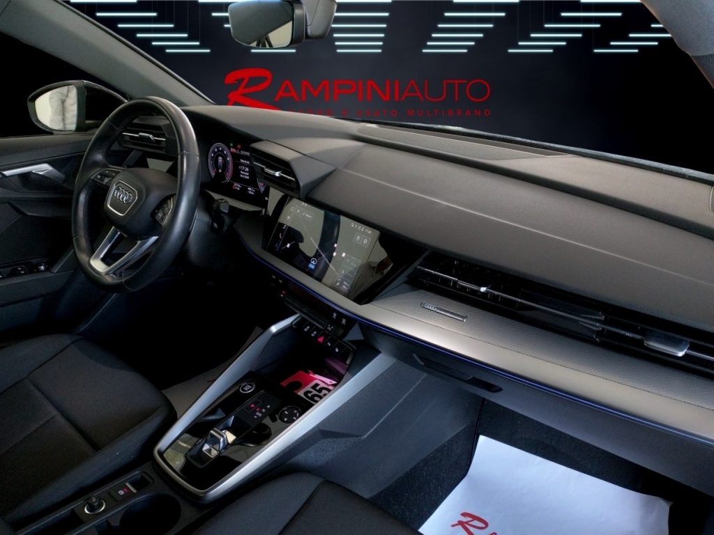 AUDI A3 SPB 30 g-tron METANO S tronic Km 35.000 Iva espost - 20