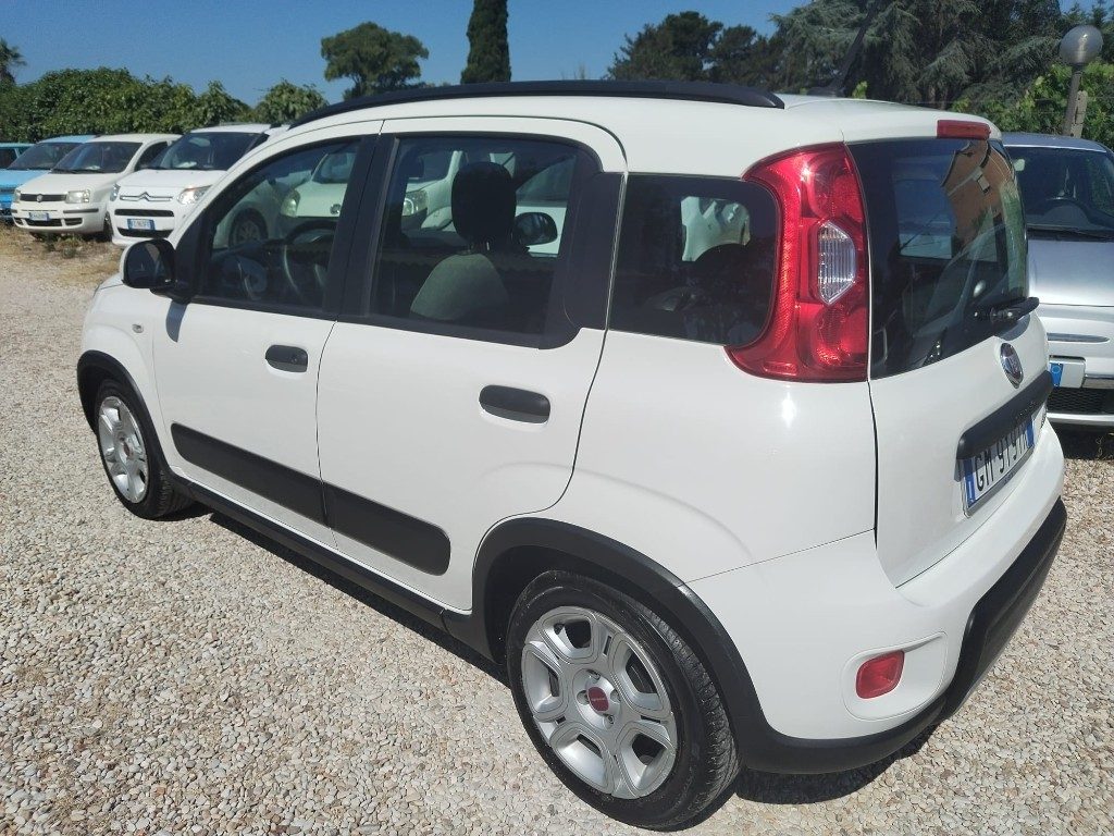 FIAT Panda 1.0 FireFly S&S Hybrid City Life - 4