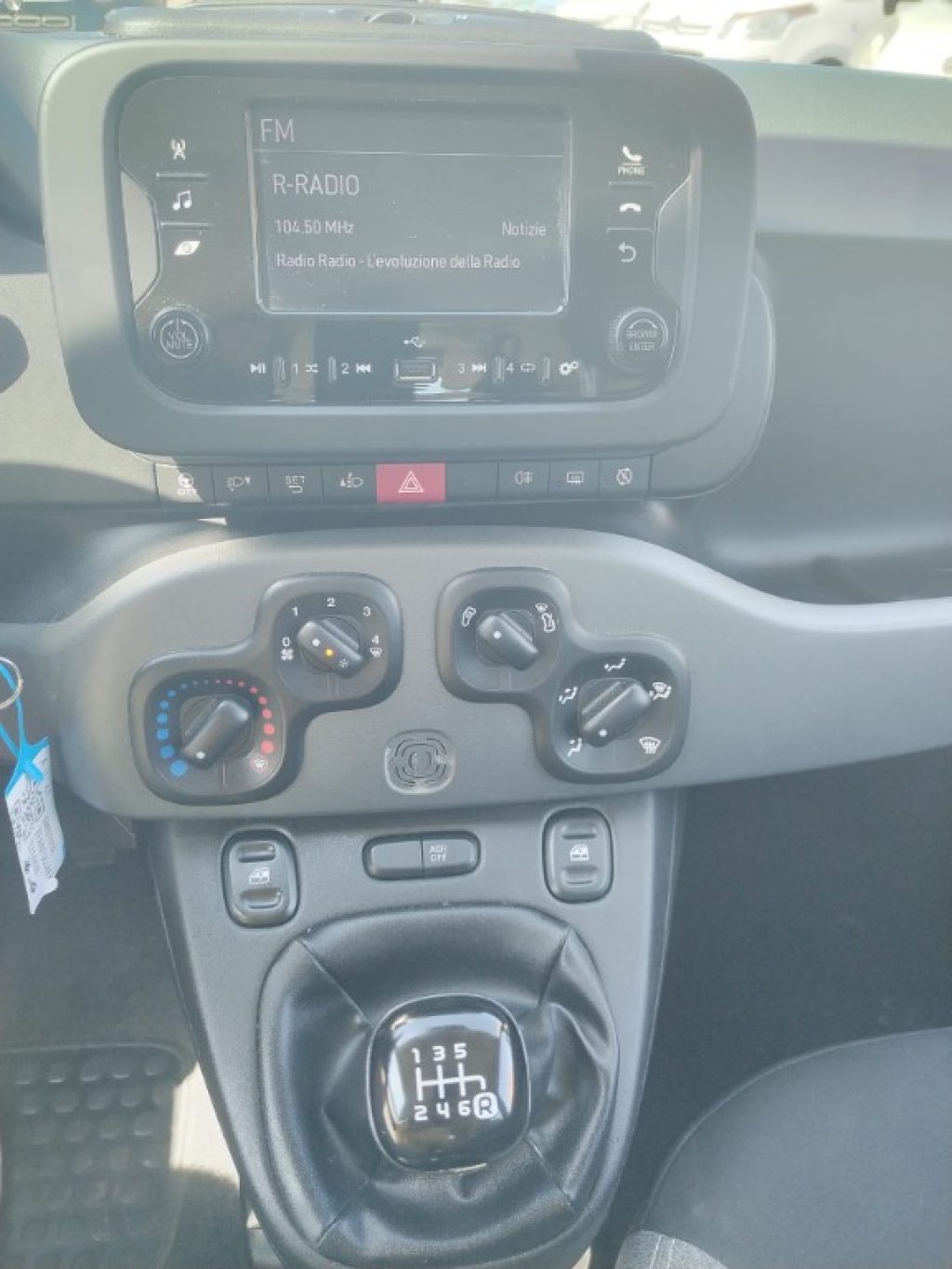 FIAT Panda 1.0 FireFly S&S Hybrid City Life - 11
