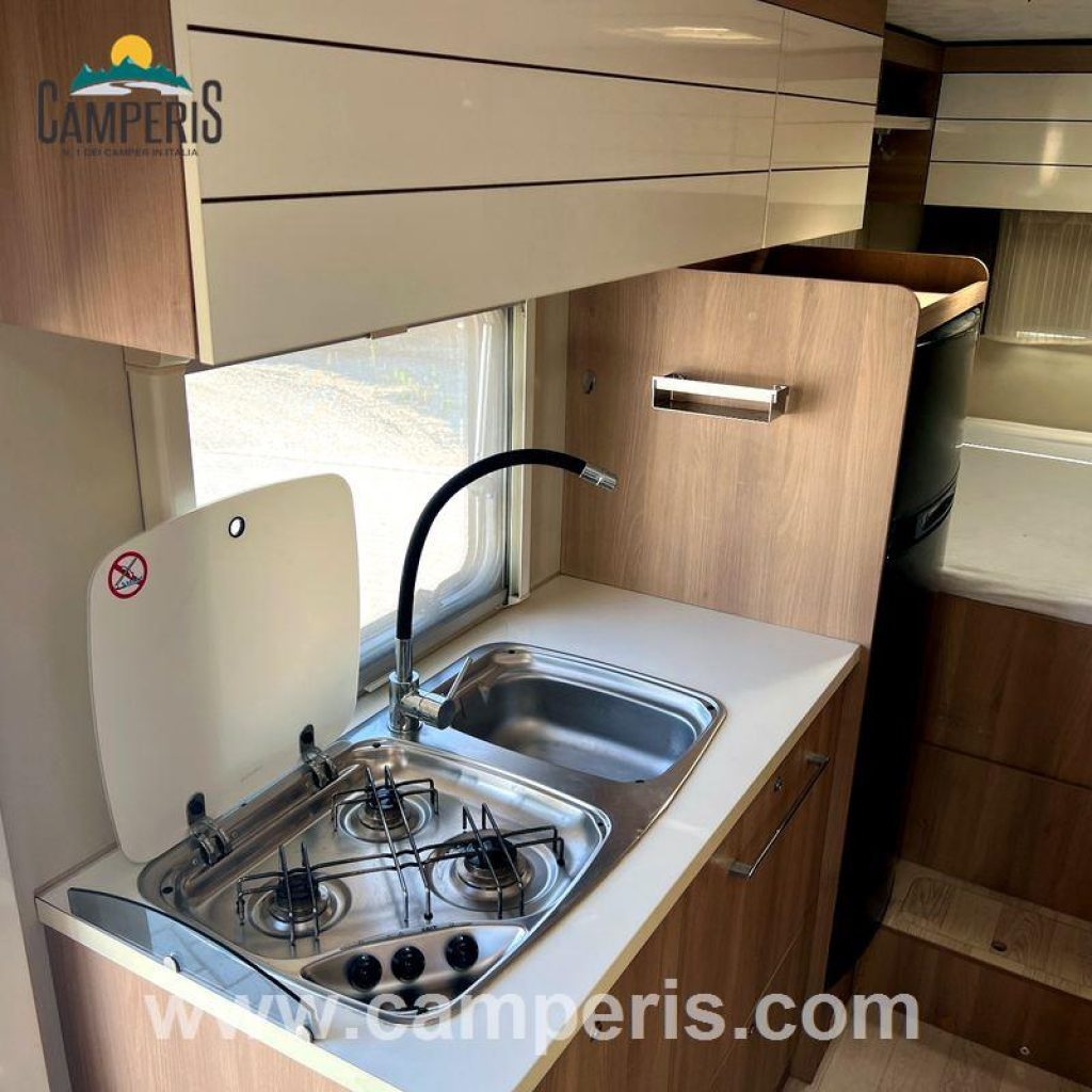 CARAVAN INTERNATIONAL CI MAGIS GARAGE
