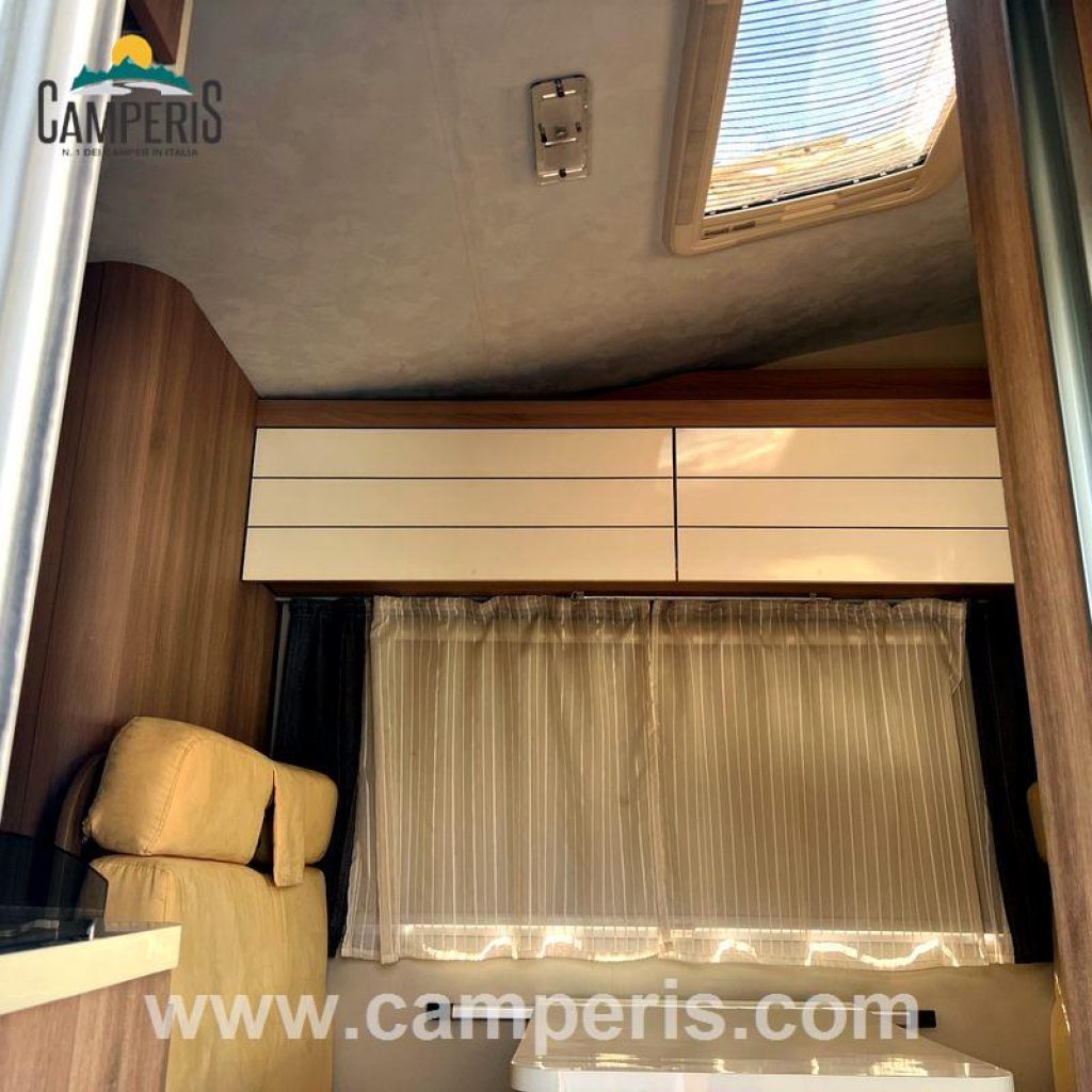 CARAVAN INTERNATIONAL CI MAGIS GARAGE