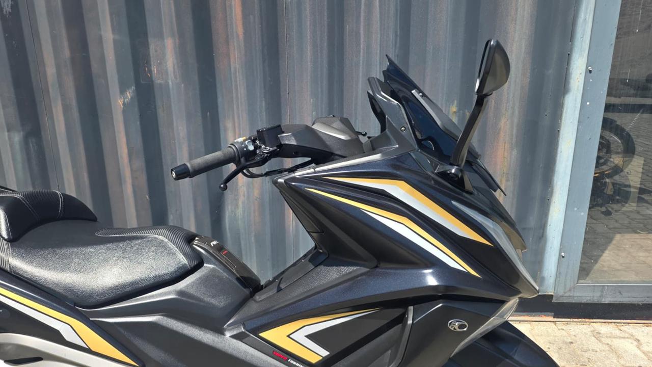 KYMCO AK 550 2017 - 7