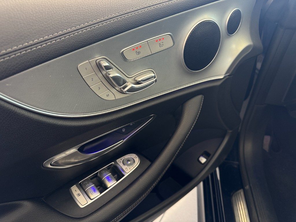 MERCEDES-BENZ E 220 d Auto Cabrio Premium - 17