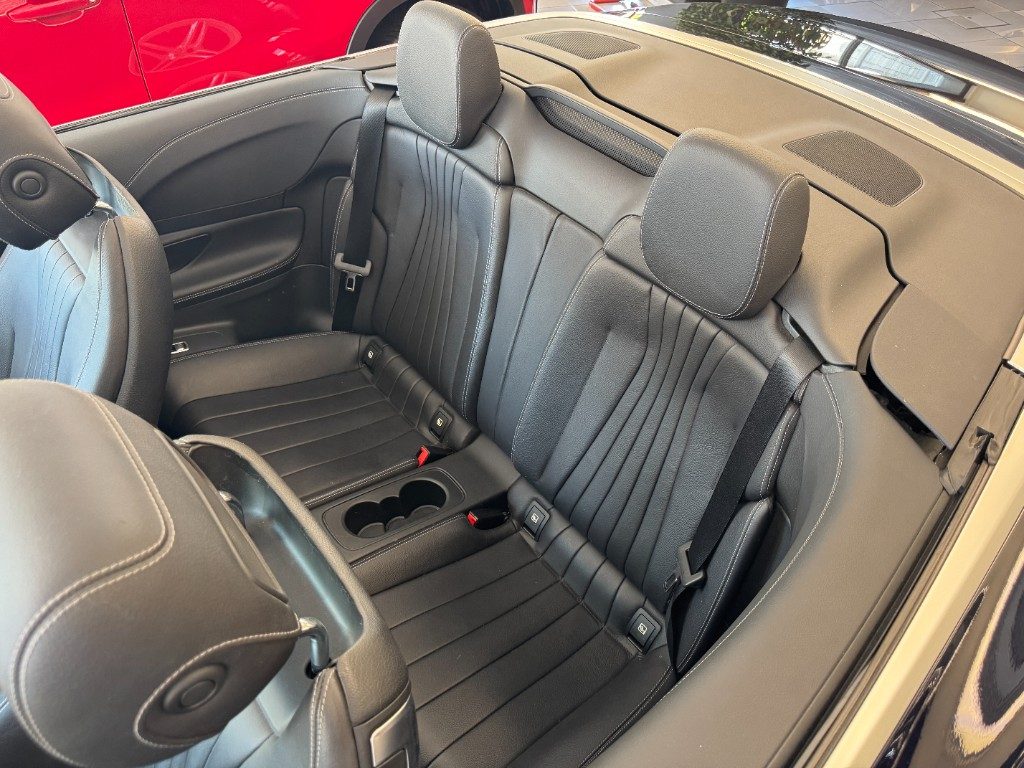 MERCEDES-BENZ E 220 d Auto Cabrio Premium - 18