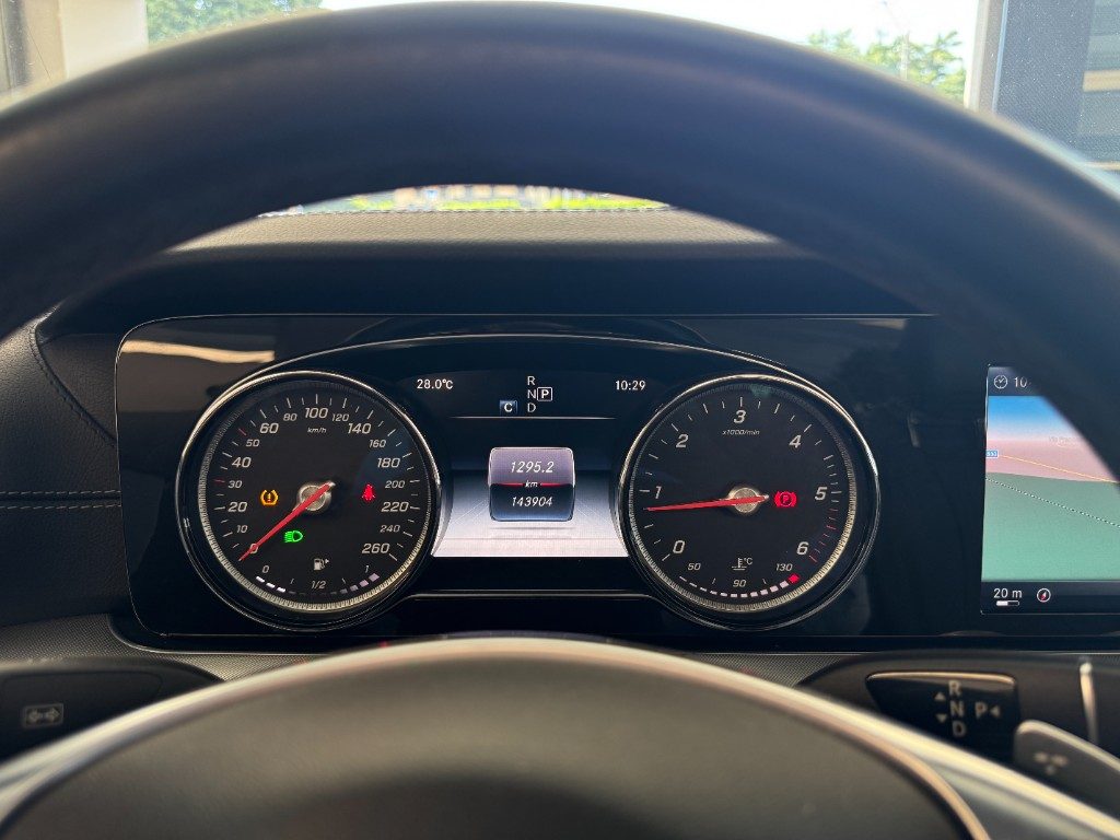 MERCEDES-BENZ E 220 d Auto Cabrio Premium - 20