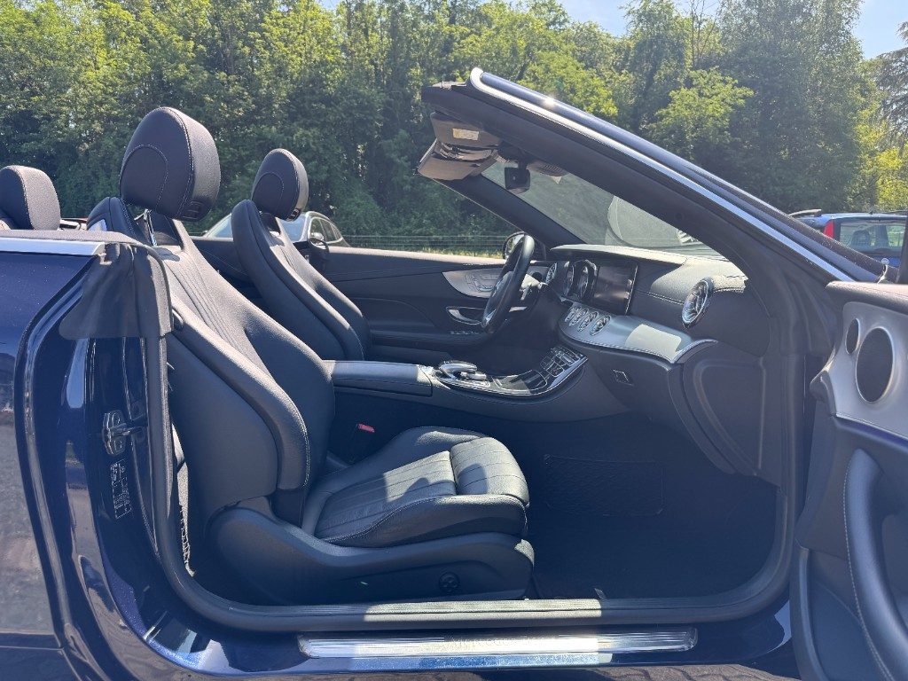 MERCEDES-BENZ E 220 d Auto Cabrio Premium - 11