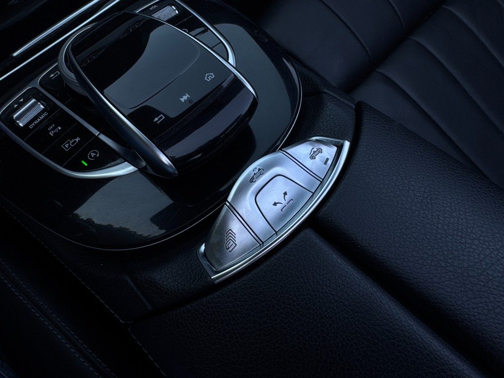 MERCEDES-BENZ E 220 d Auto Cabrio Premium - 28