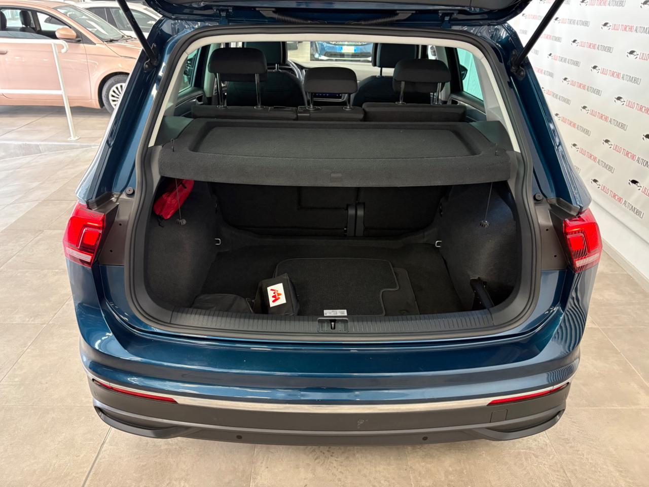 VOLKSWAGEN Tiguan 2.0 TDI 150 CV SCR DSG Life - 20