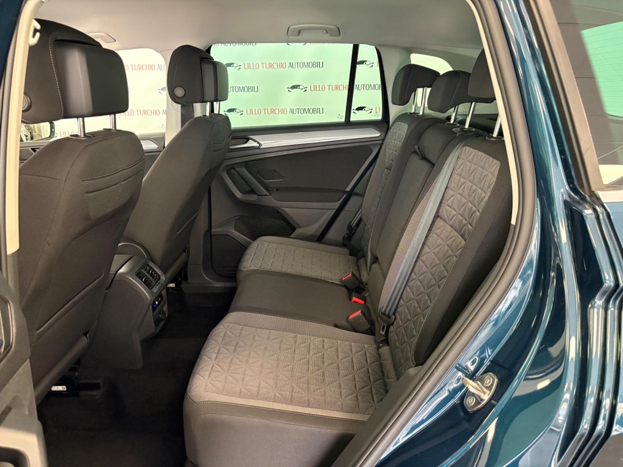 VOLKSWAGEN Tiguan 2.0 TDI 150 CV SCR DSG Life - 16